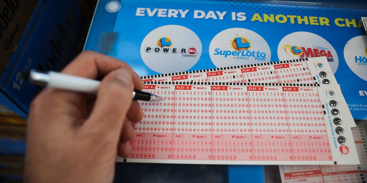 Lotto Winners: Crafting Your Dream Bucket List Adventures